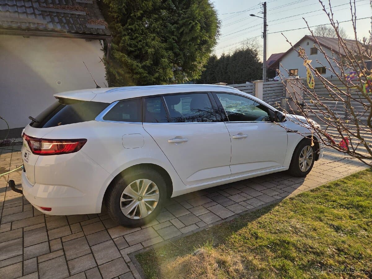 2019 Renault MEGANE - 14