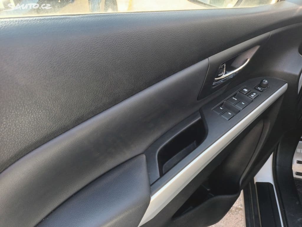 2016 Suzuki S-CROSS - 14