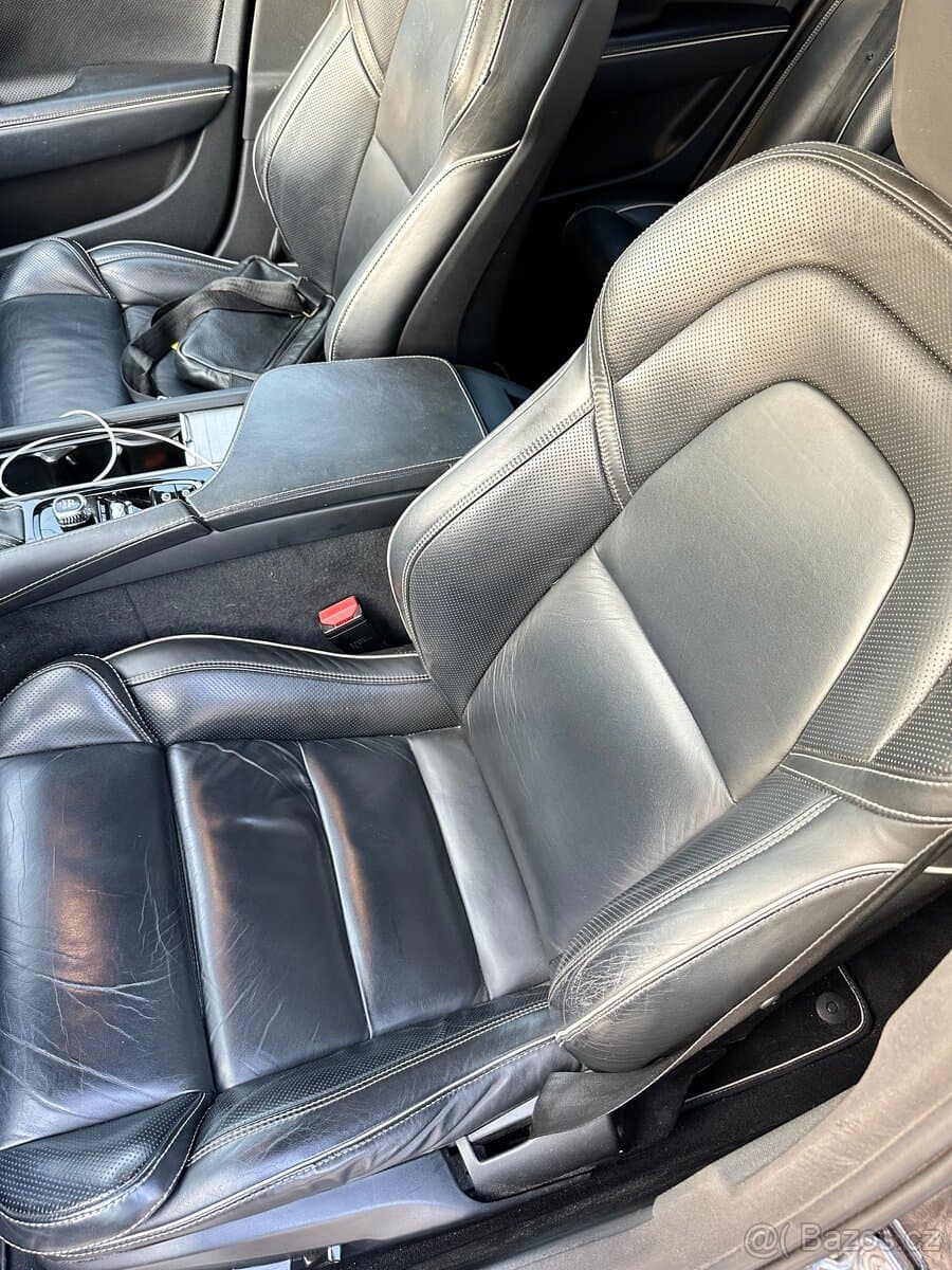 2019 Volvo V90 - 14