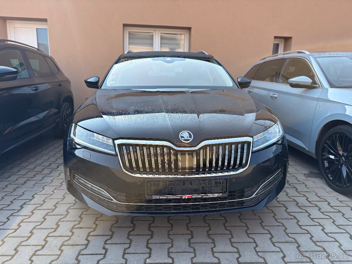 2021 Škoda SUPERB - 14