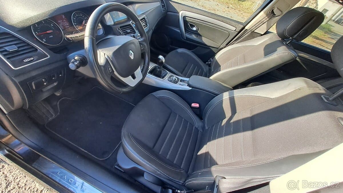 2013 Renault LAGUNA - 14