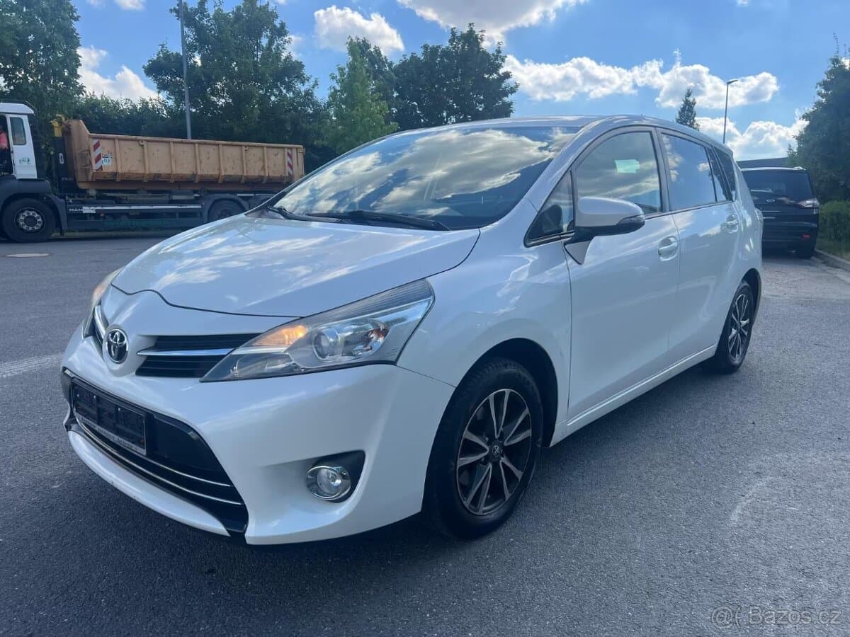 2014 Toyota VERSO - 14