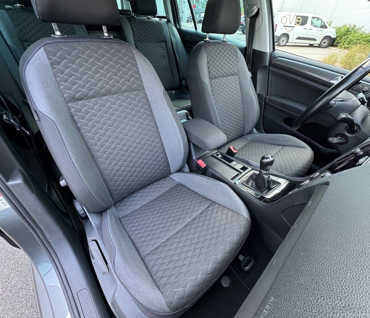 2018 Volkswagen GOLF - 14
