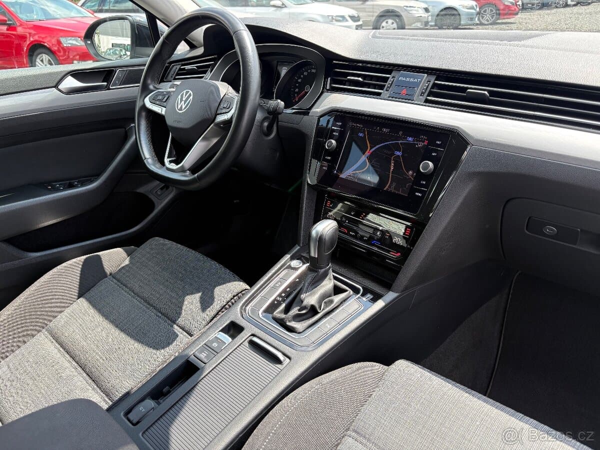 2021 Volkswagen PASSAT - 14