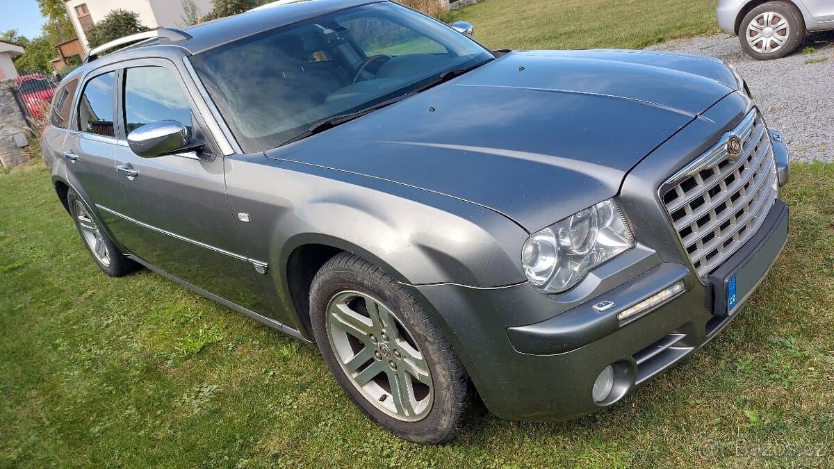 Chrysler 300C - 14