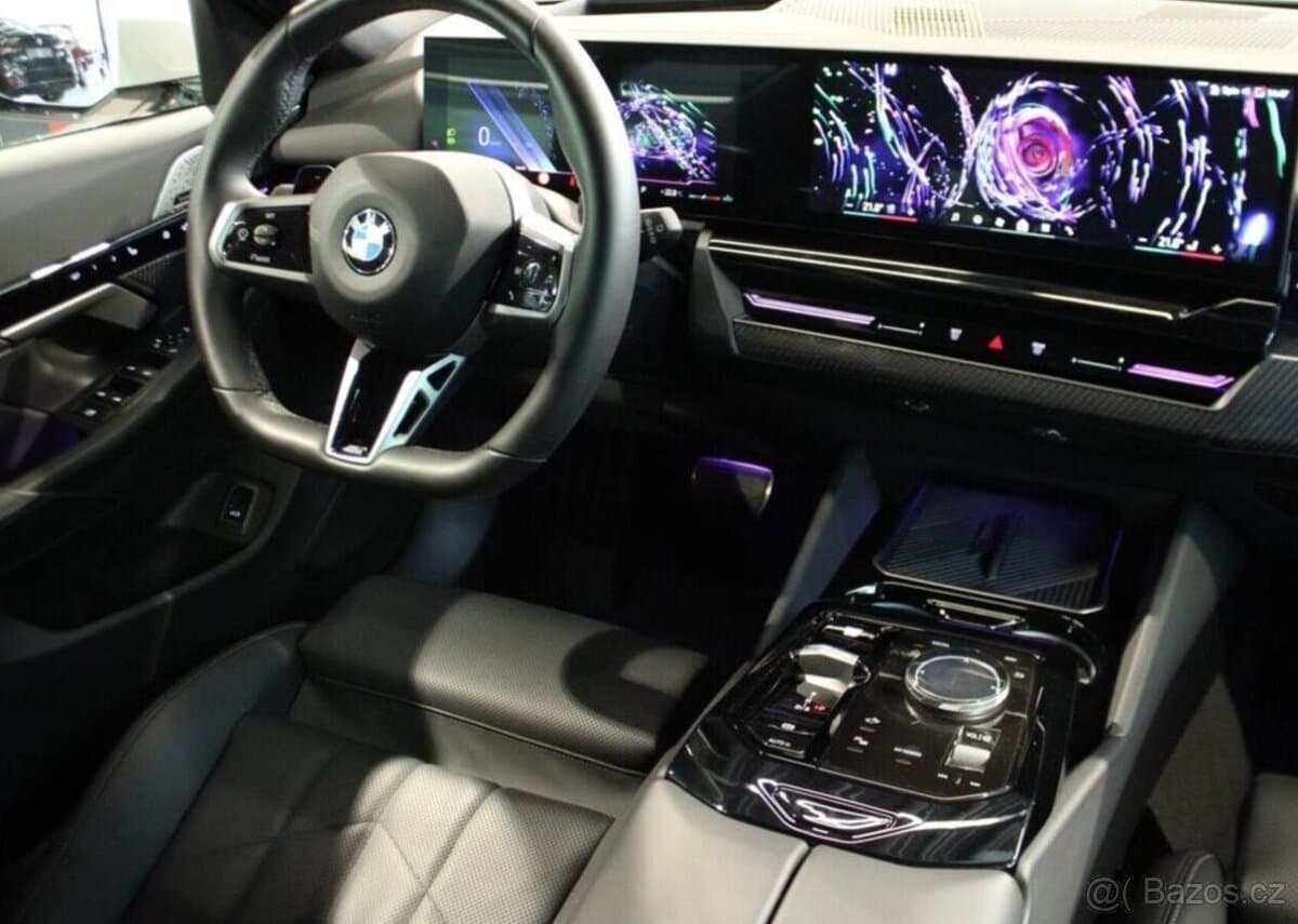 2024 BMW 5-SERIES - 14