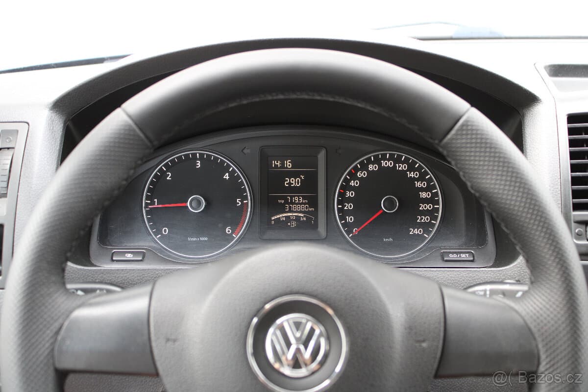 2011 Volkswagen TRANSPORTER - 14