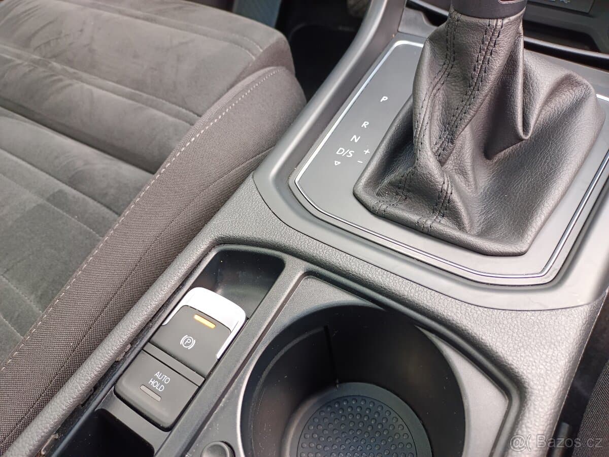 Volkswagen TOURAN - 14