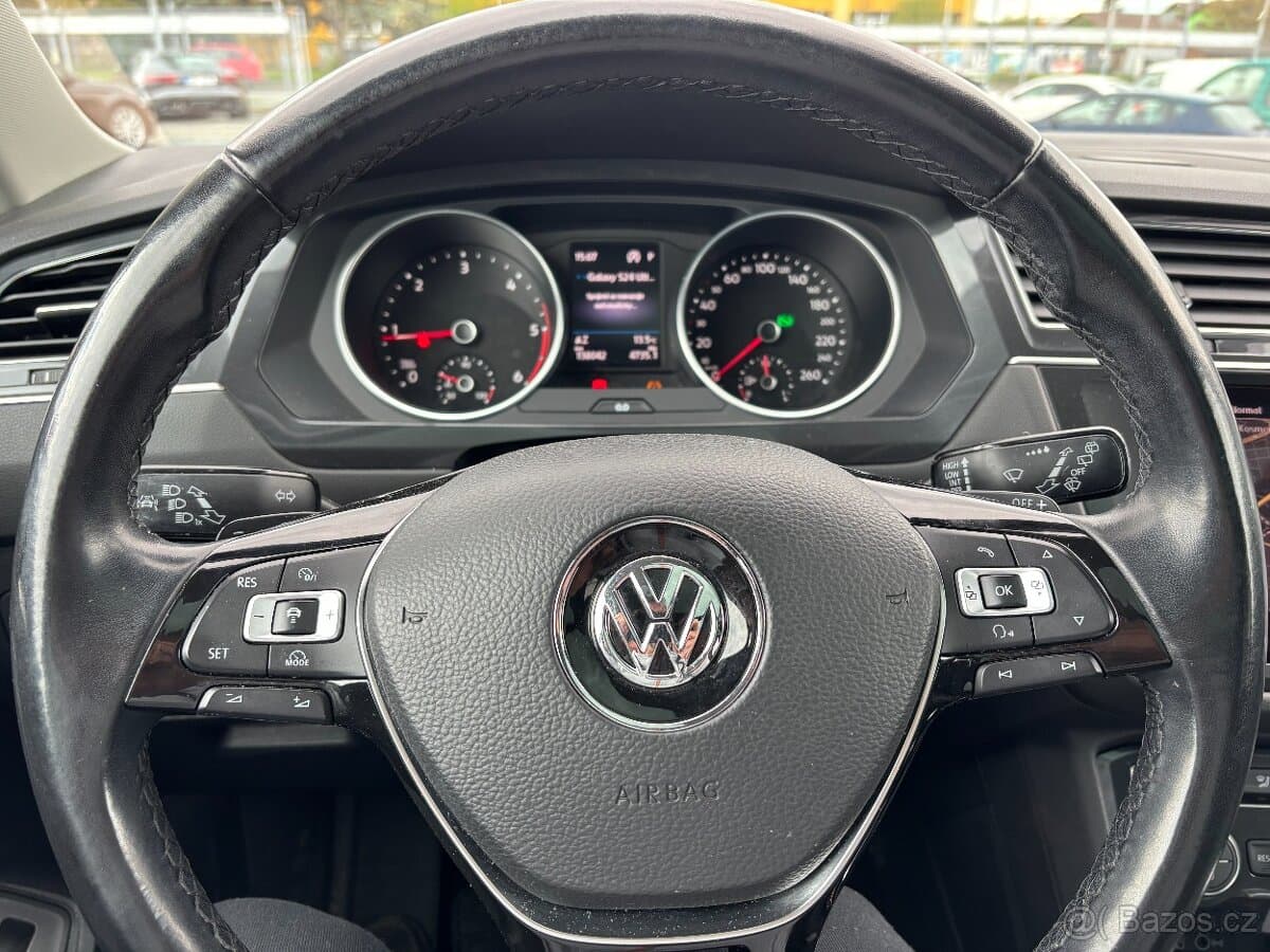 2018 Volkswagen TIGUAN - 14