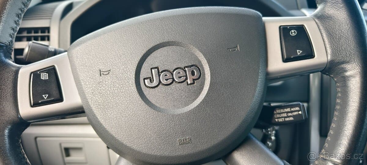 2008 Jeep CHEROKEE - 14