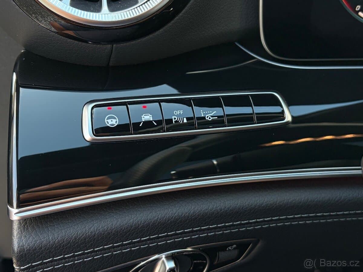 2020 Mercedes-Benz OSTATNÍ - 14