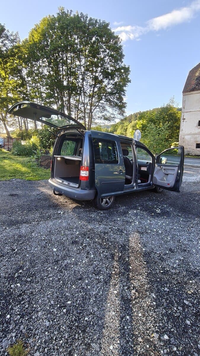 2010 Volkswagen CADDY - 14