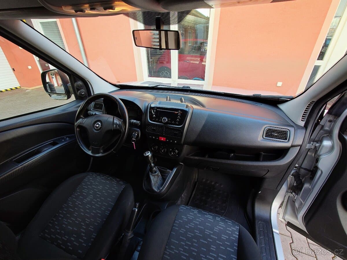 2017 Opel COMBO - 14
