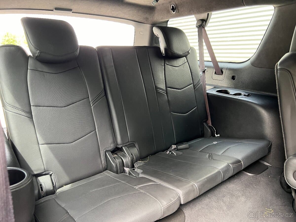 2016 Cadillac ESCALADE - 14