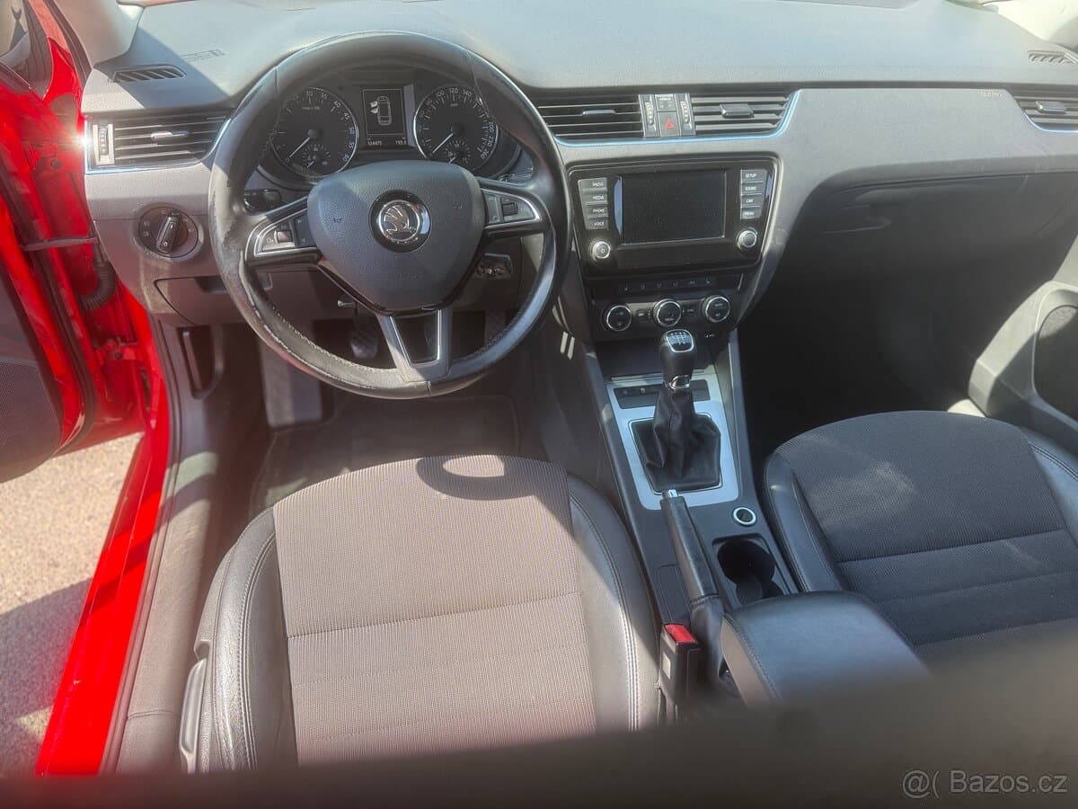 2015 Škoda OCTAVIA - 14