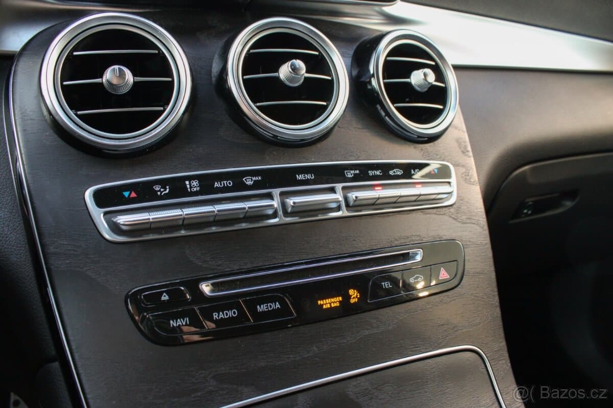 2016 Mercedes-Benz GL - 14