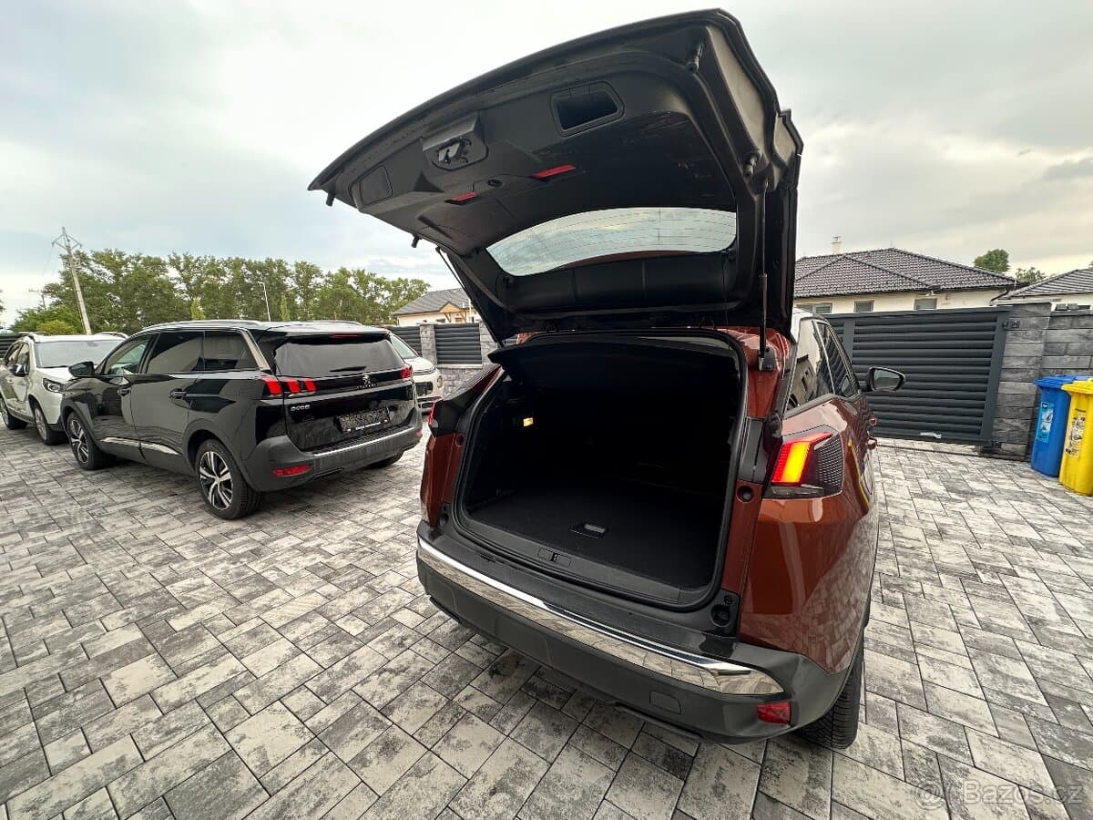 2020 Peugeot 3008 - 14