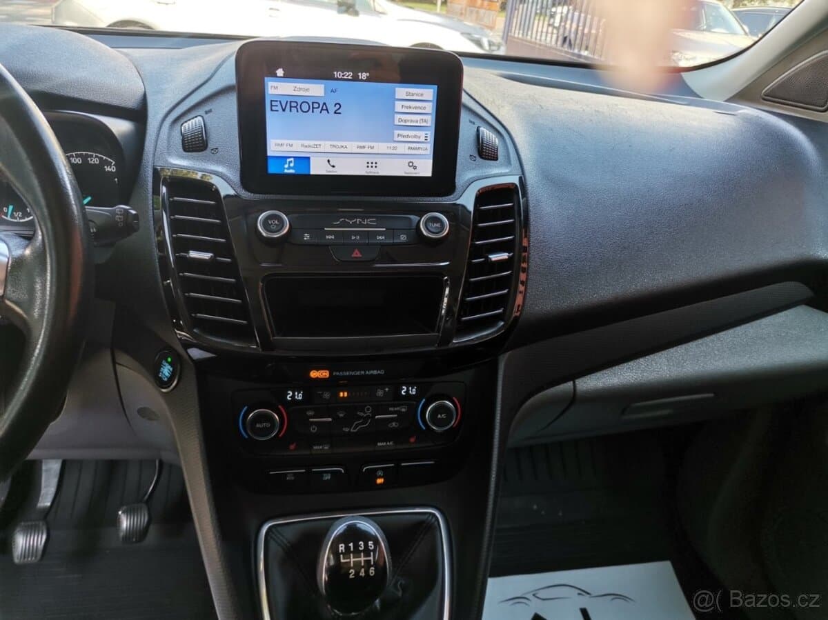 2019 Ford TOURNEO - 14