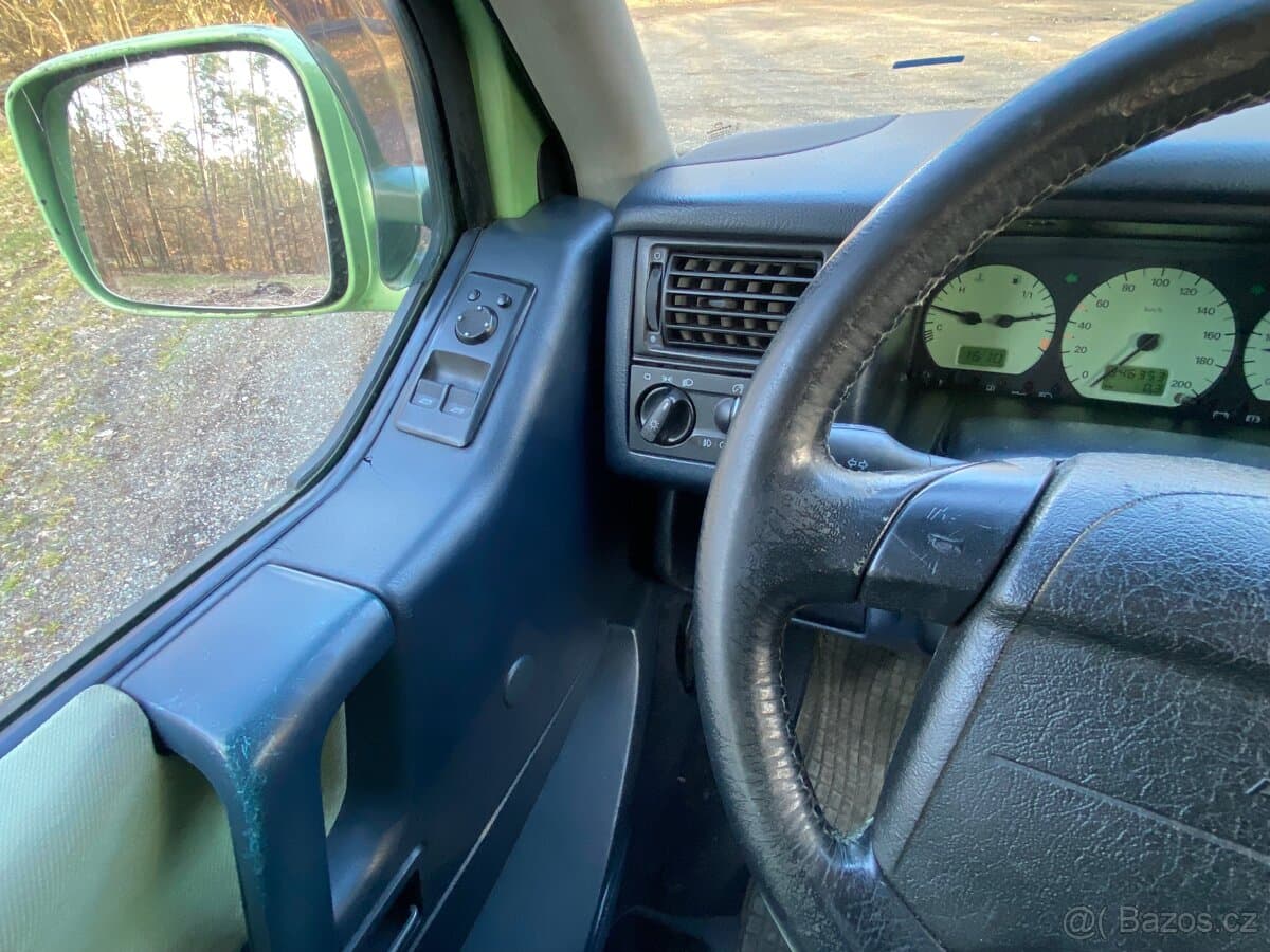 1997 Volkswagen MULTIVAN - 14