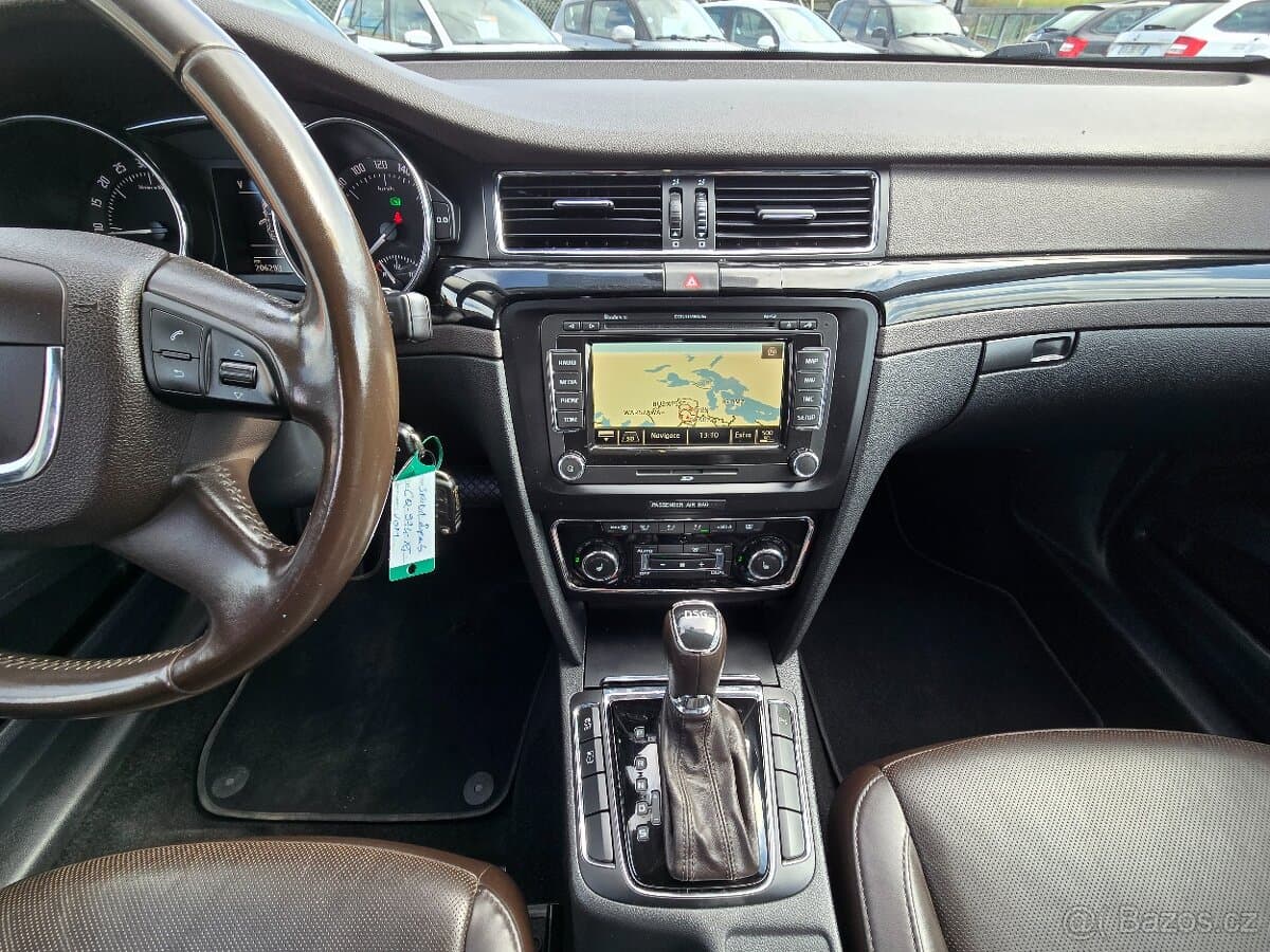 2013 Škoda SUPERB - 14