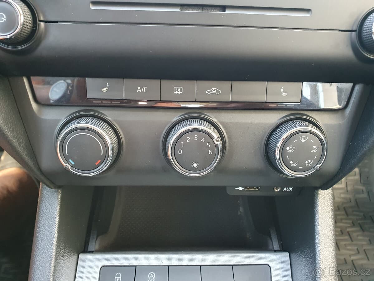 2016 Škoda OCTAVIA - 14