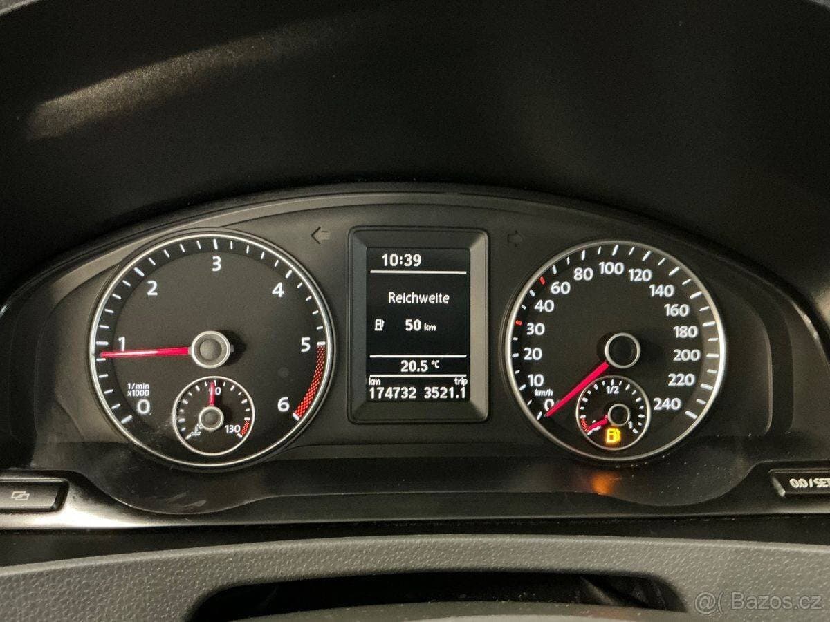 2011 Volkswagen CARAVELLE - 14