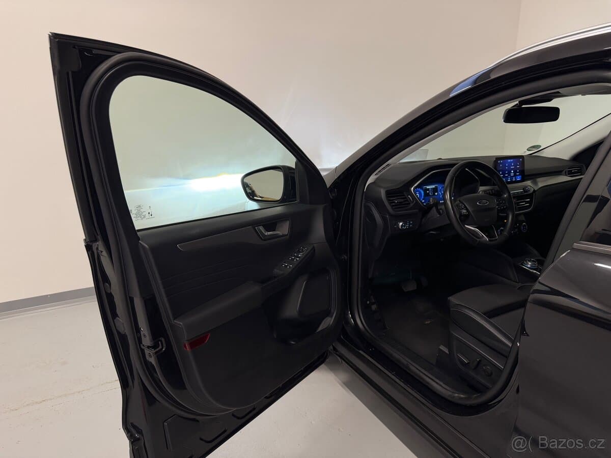 2023 Ford KUGA - 14