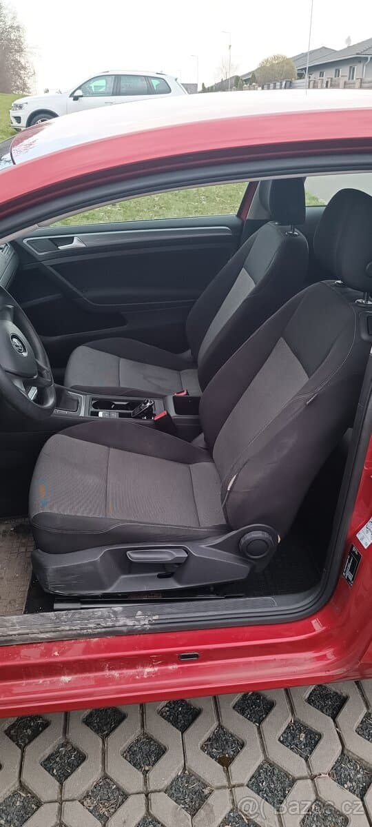 2014 Volkswagen GOLF - 14