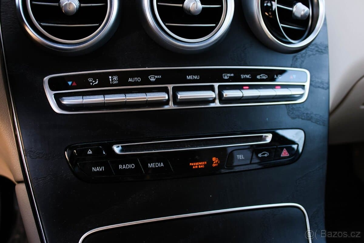 2018 Mercedes-Benz GL - 14
