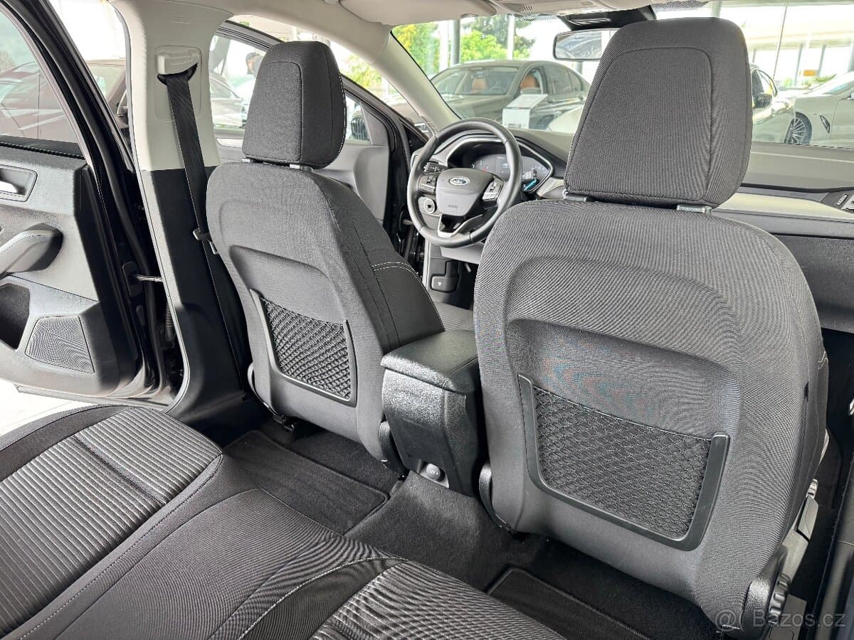 2021 Ford FOCUS - 14