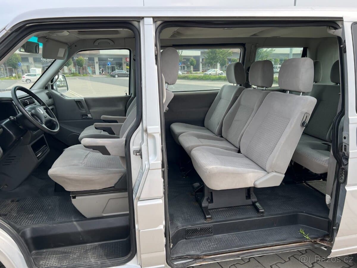 2003 Volkswagen CARAVELLE - 14