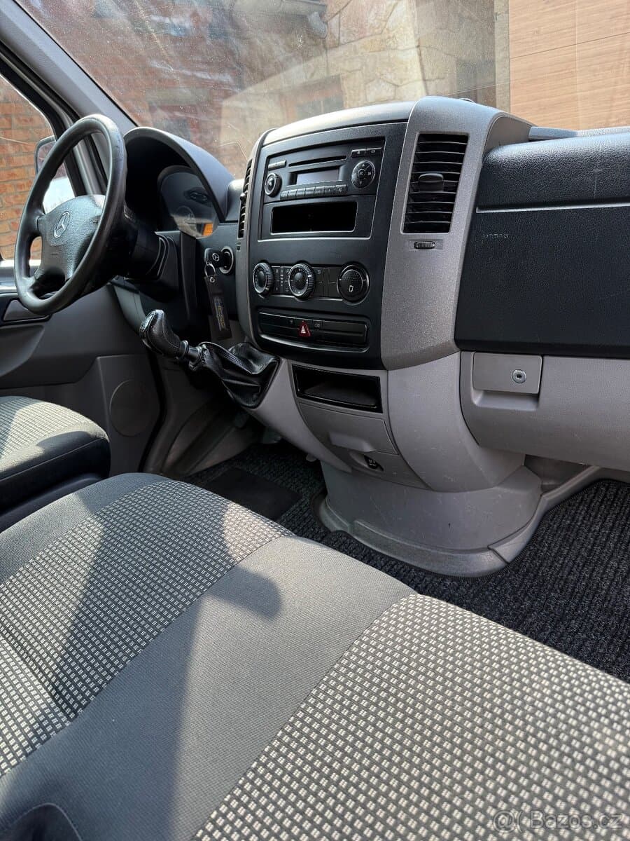 2007 Mercedes-Benz SPRINTER - 14