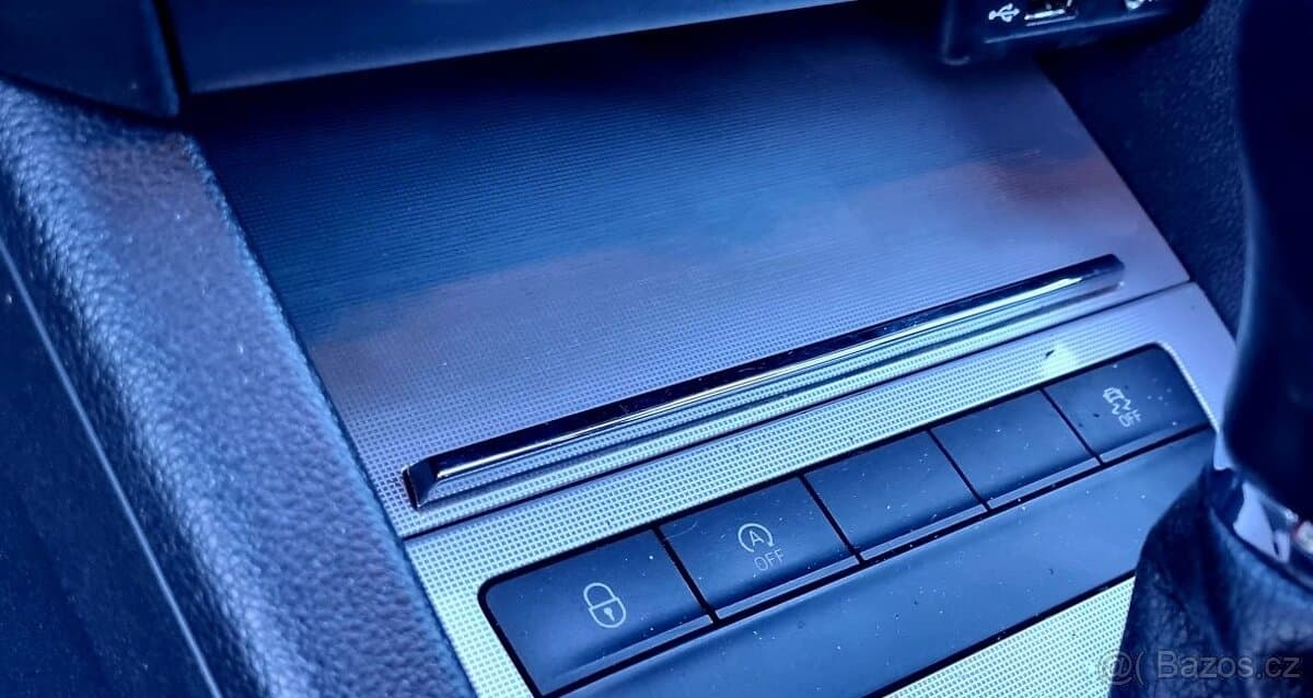 2015 Škoda OCTAVIA - 14