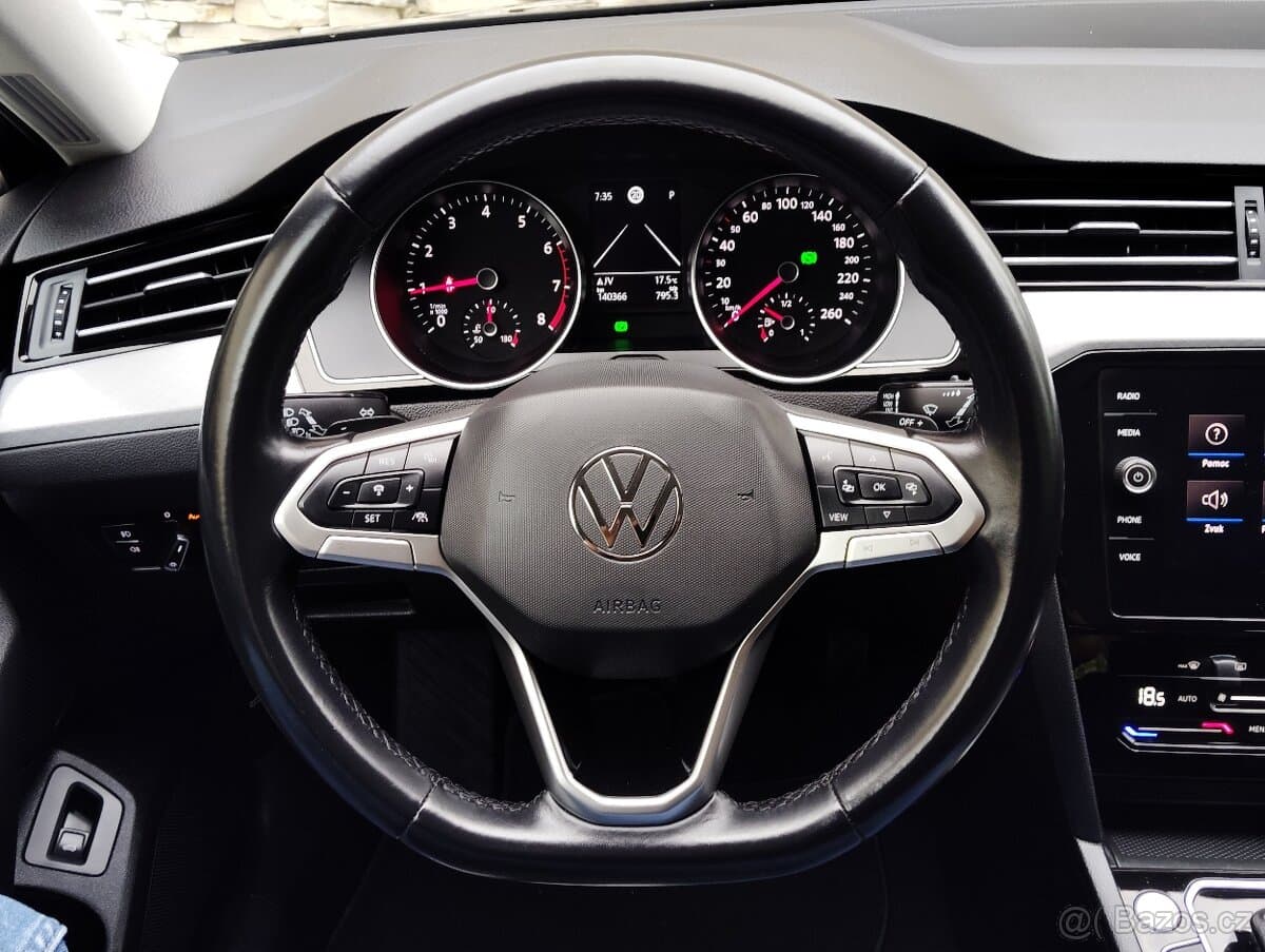 2021 Volkswagen PASSAT - 14