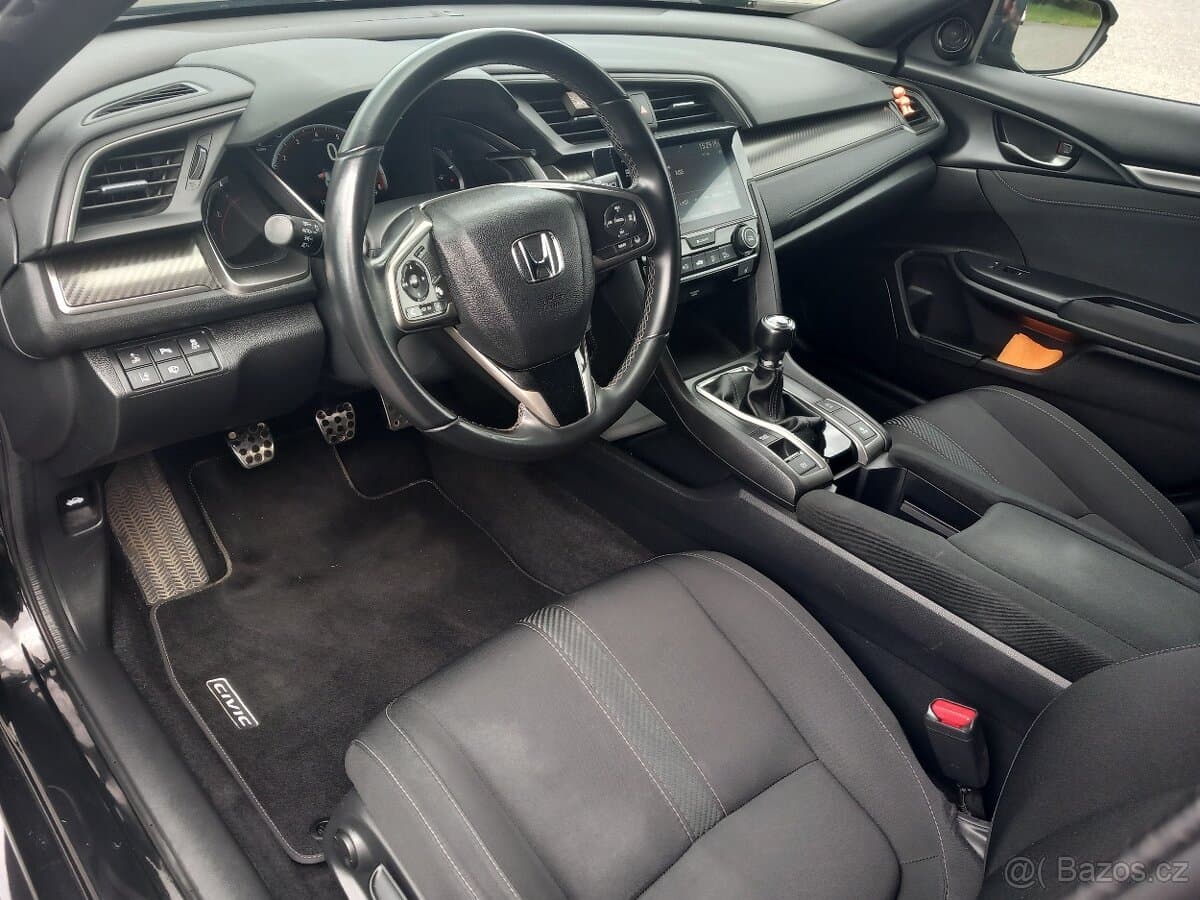 2017 Honda CIVIC - 14