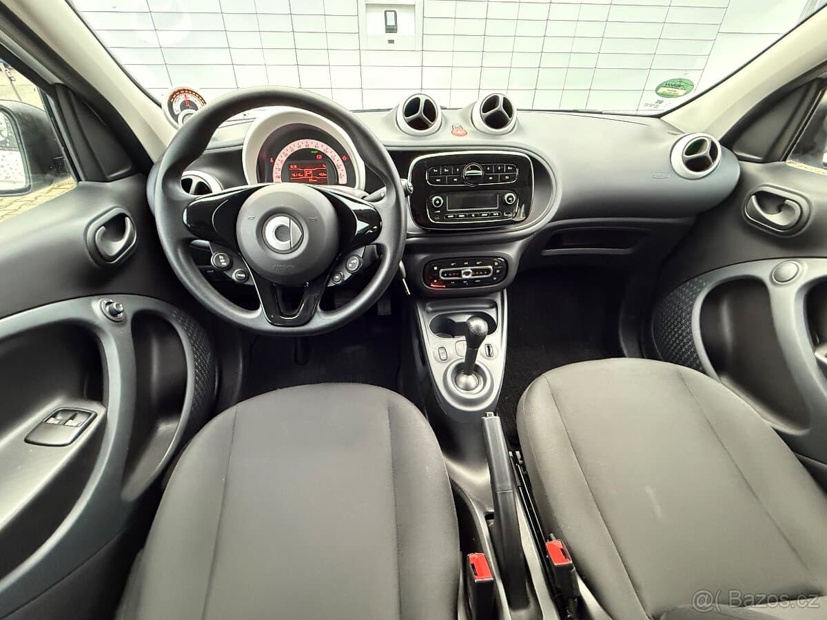 2019 Smart FORFOUR - 14