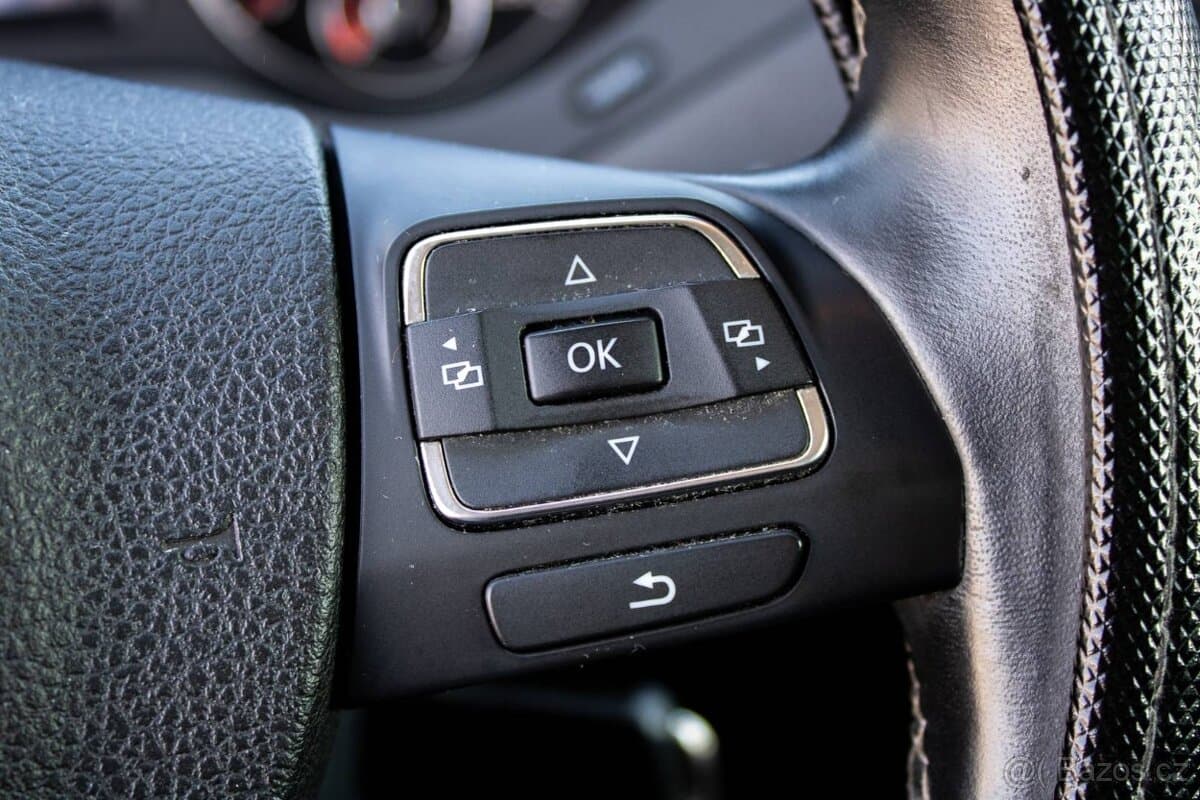 2013 Volkswagen JETTA - 14