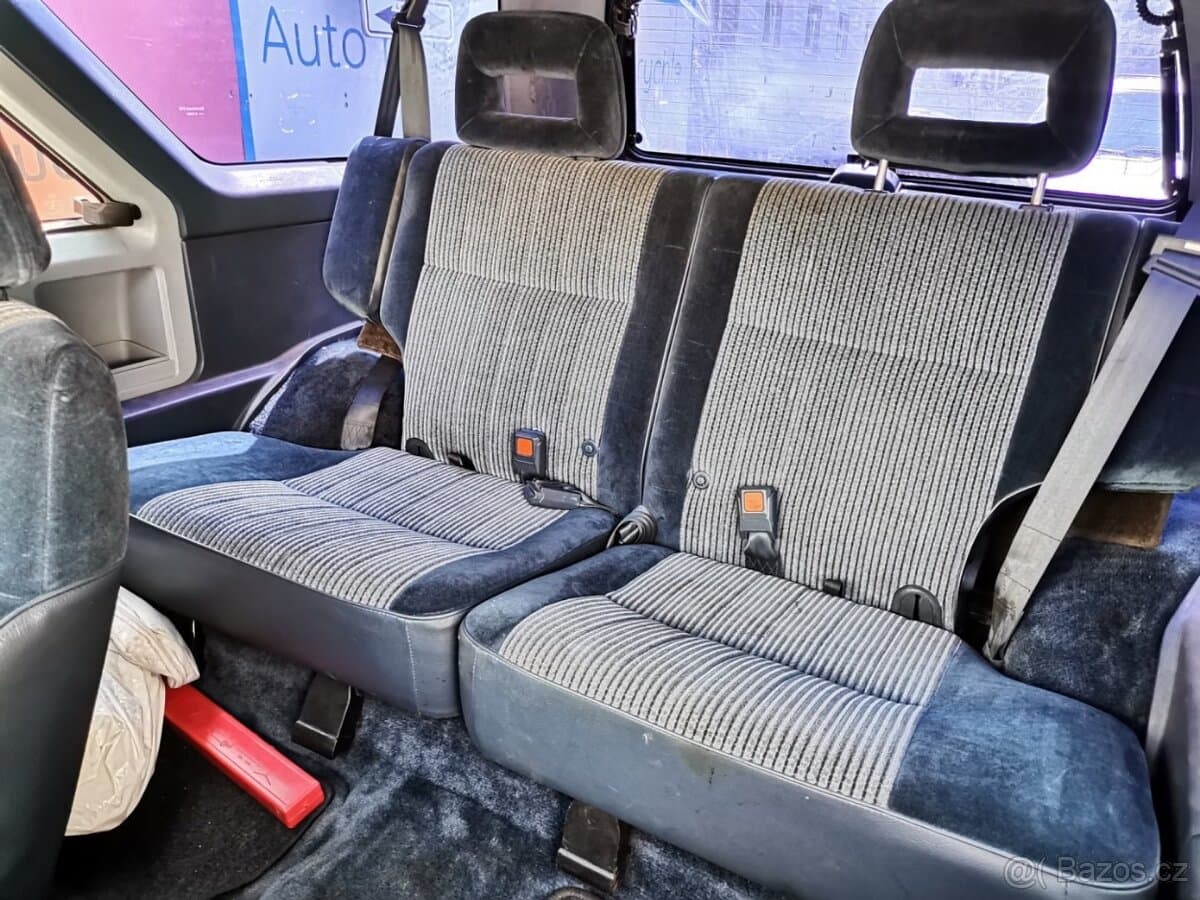 1989 Nissan PATHFINDER - 14