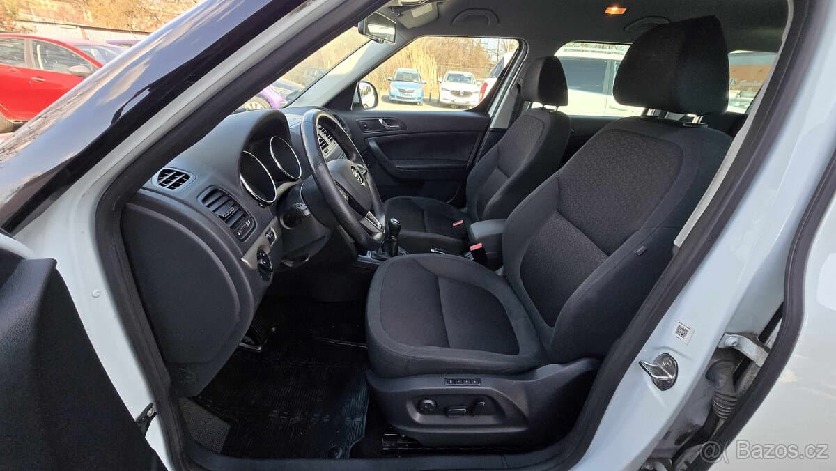 2015 Škoda YETI - 14