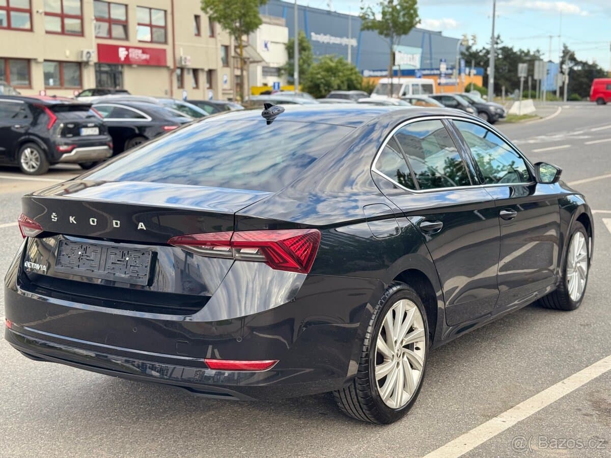 2023 Škoda OCTAVIA - 14