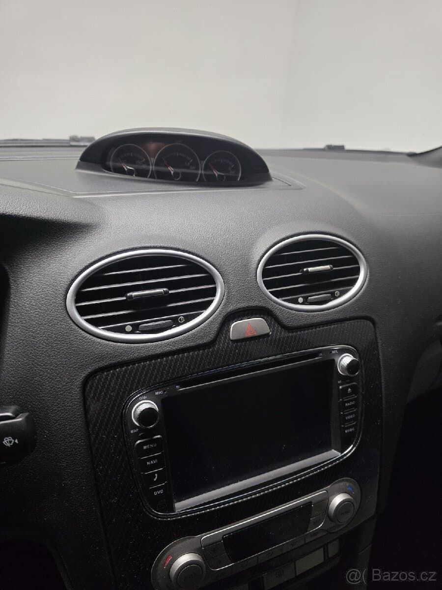 2011 Ford FOCUS - 14