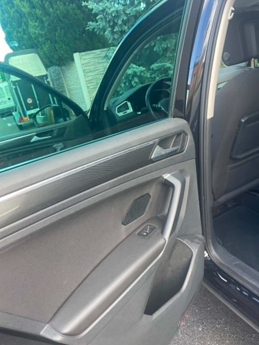 2019 Volkswagen TIGUAN - 14