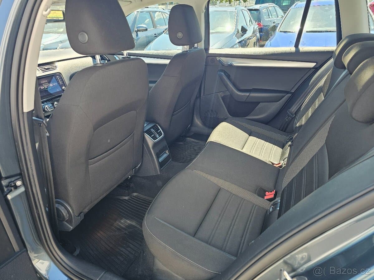 2018 Škoda OCTAVIA - 14