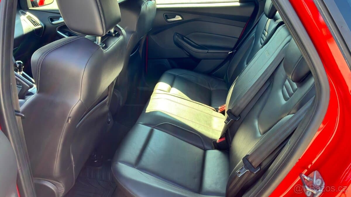 2013 Ford FOCUS - 14