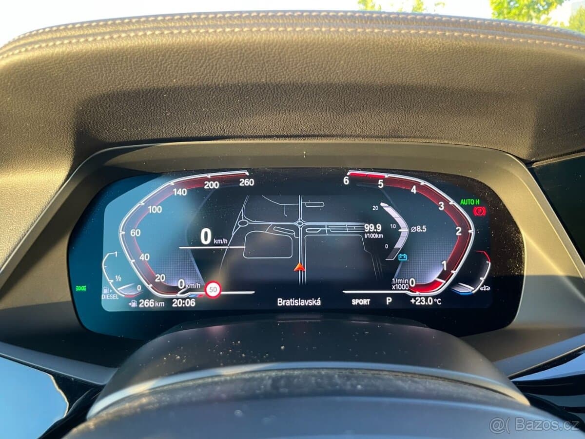 2019 BMW X7 - 14