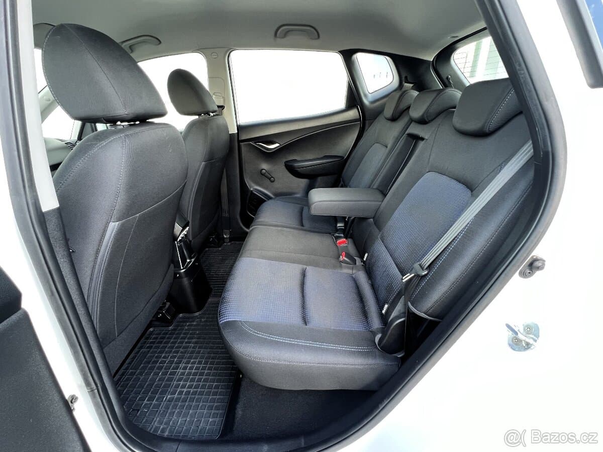 2014 Hyundai ix20 - 14