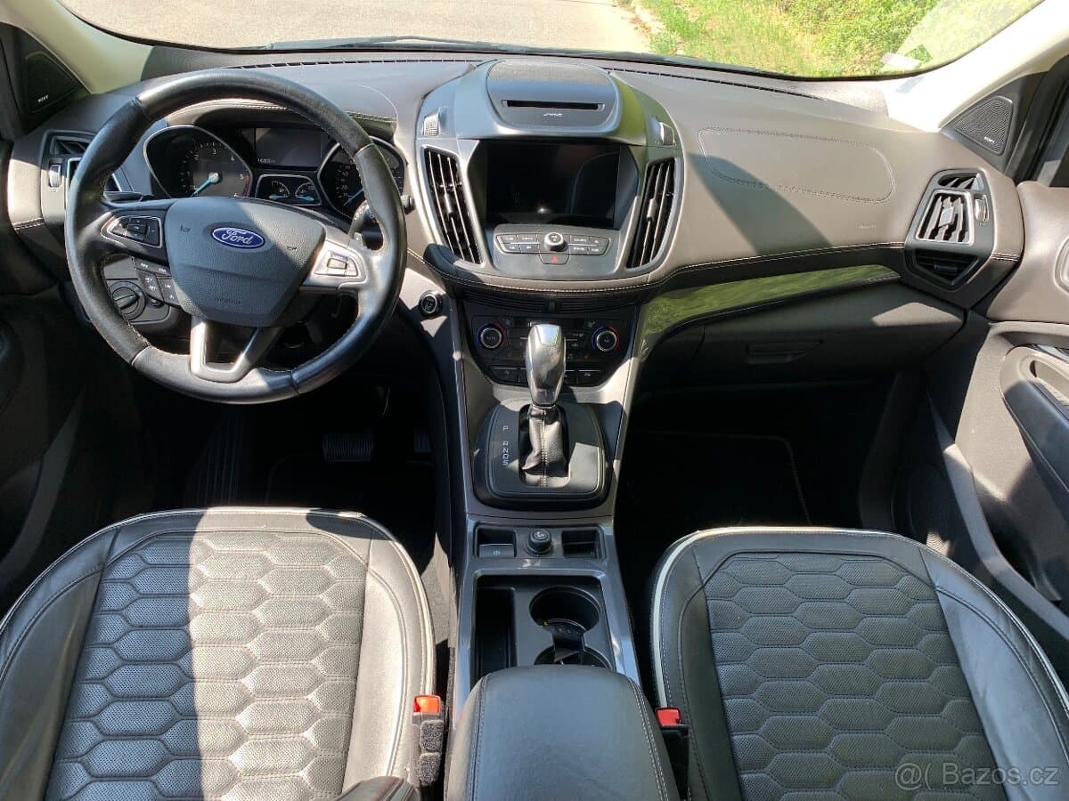 2018 Ford KUGA - 14