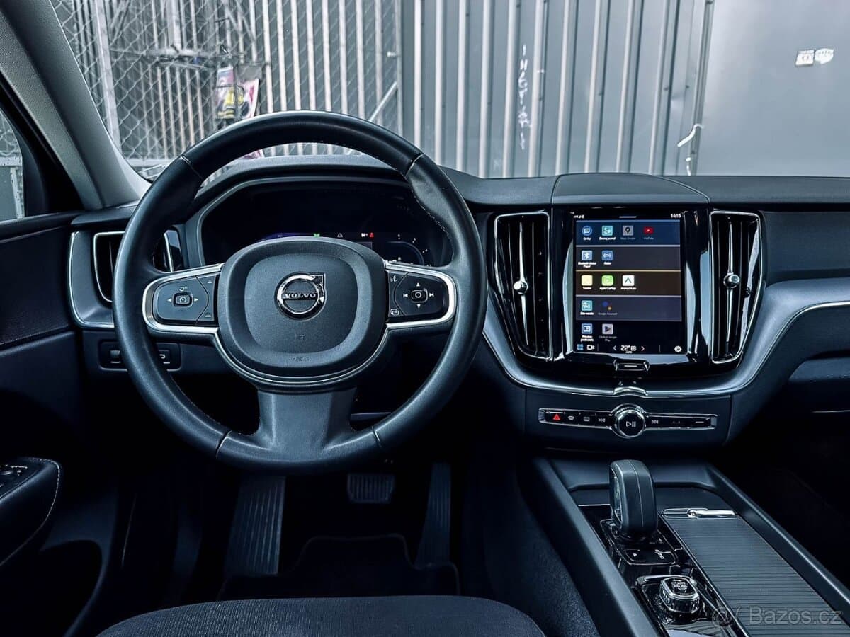 2022 Volvo XC60 - 14