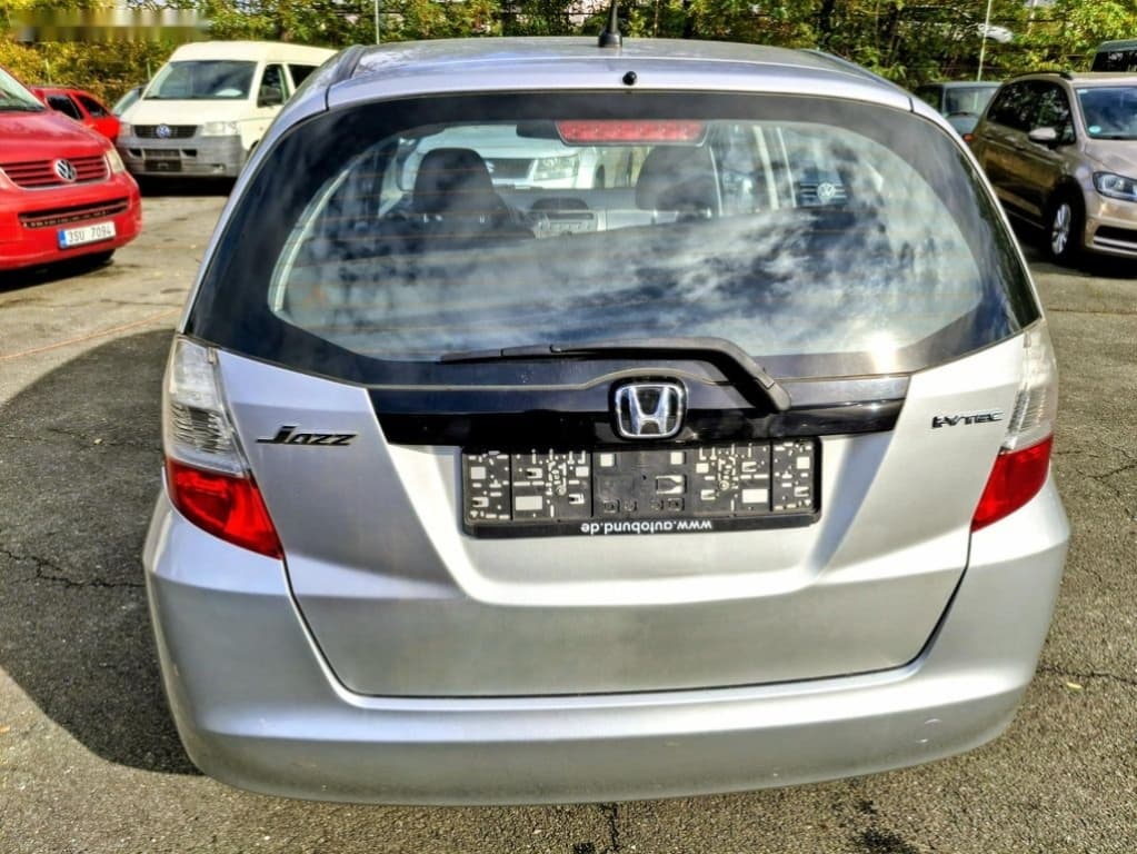 2010 Honda JAZZ - 14
