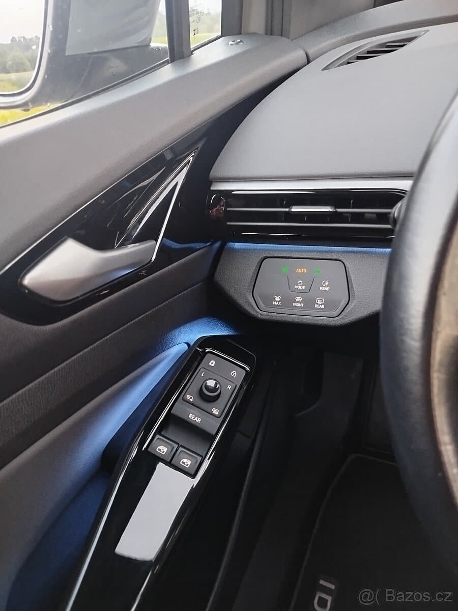 2023 Volkswagen ID.4 - 14